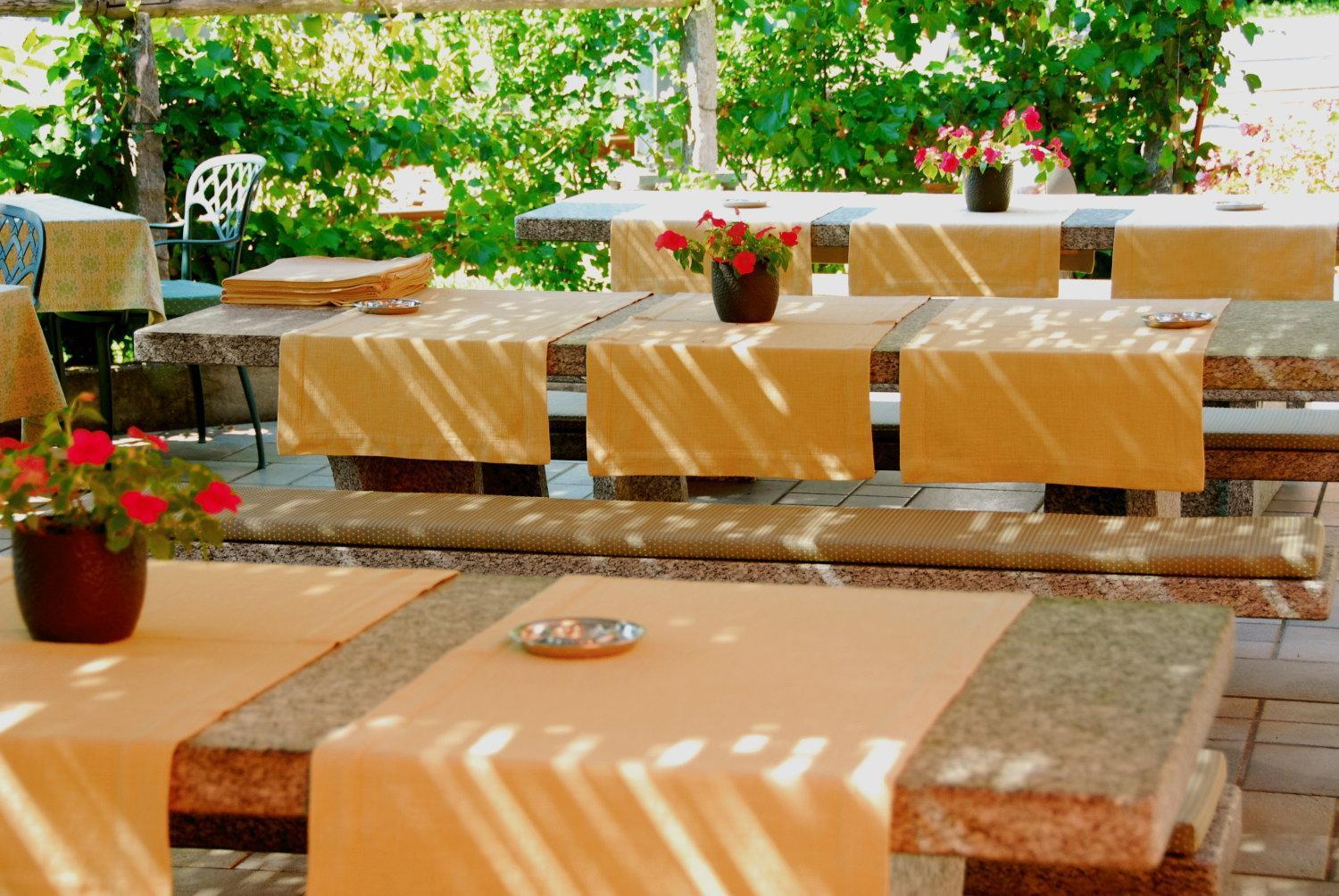 Ristorante Charme Hotel Tre Terre Ponte Brolla Экстерьер фото